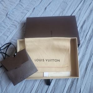 Louis Vuitton Box card